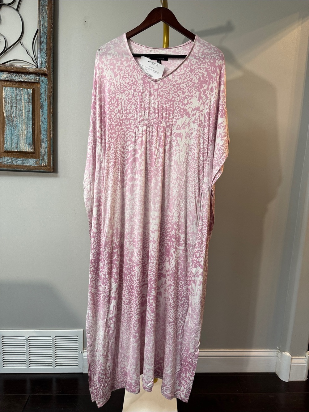 Ellen Tracy Pink & White leopard Printed Maxi Caftan pajamas NWT